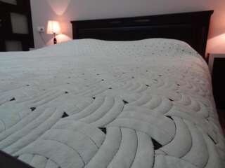 Гостевой дом Liberal Guest House Ереван Семейный люкс с балконом-23